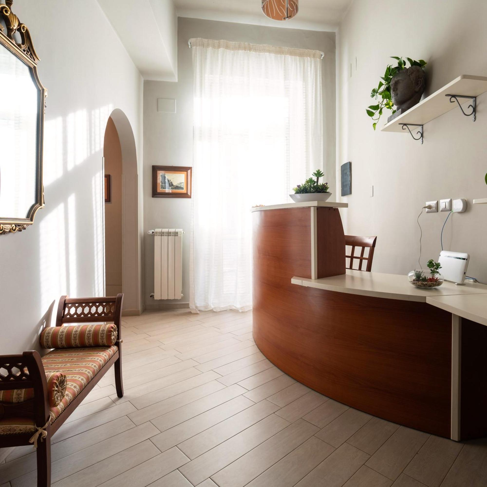 Conte Cavour Hotel Messina Exterior photo